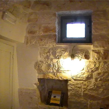 فندق مبيت وإفطار Trulli Anairda *